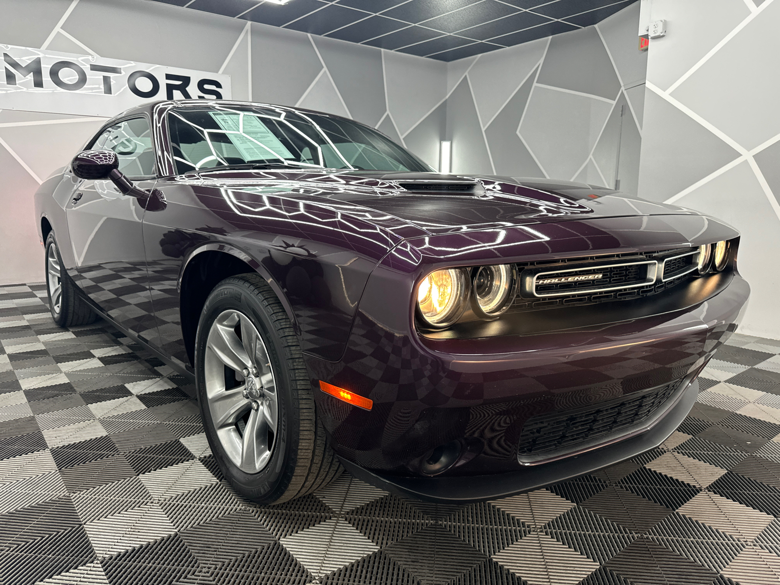 2020 Dodge Challenger SXT Coupe 2D 13