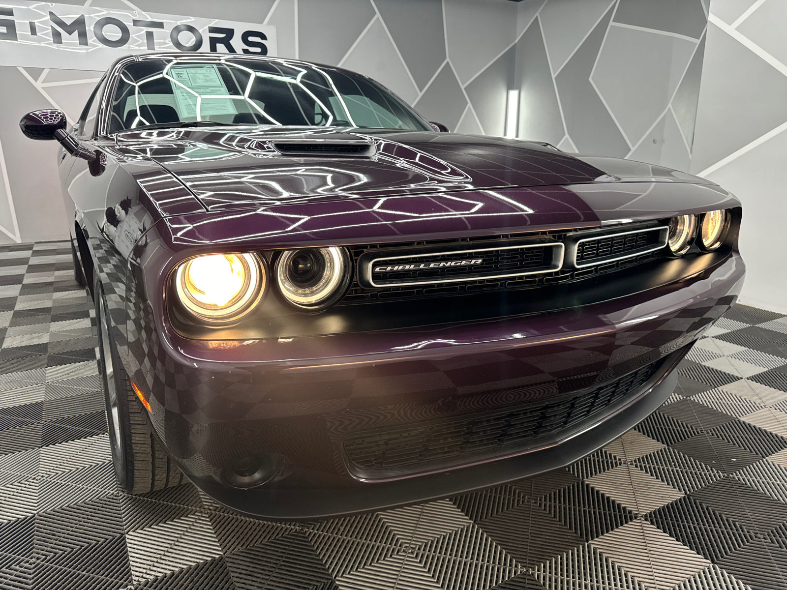 2020 Dodge Challenger SXT Coupe 2D 14