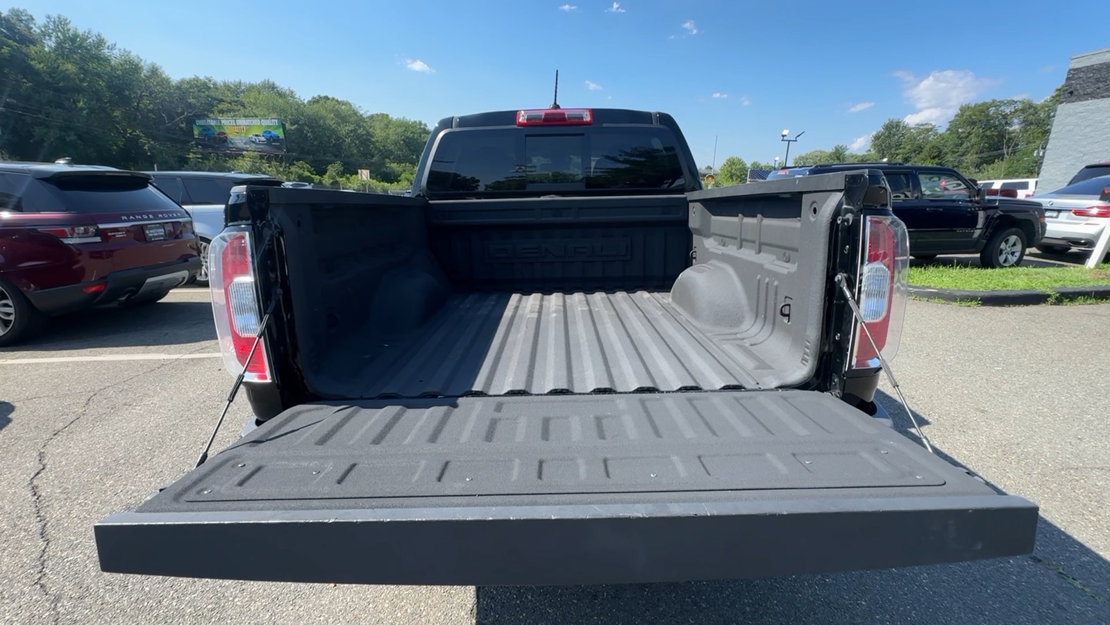 2018 GMC Canyon Crew Cab Denali Pickup 4D 5 ft 23