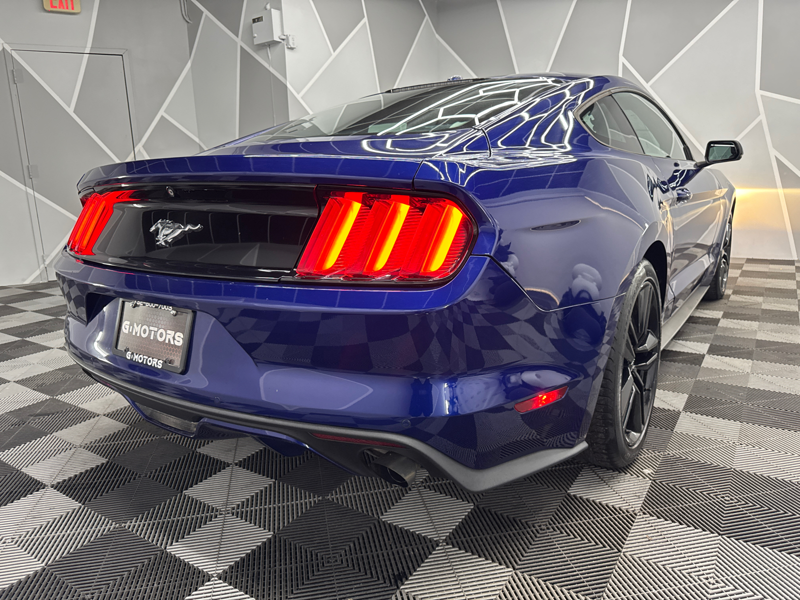 2016 Ford Mustang EcoBoost Premium Coupe 2D 9