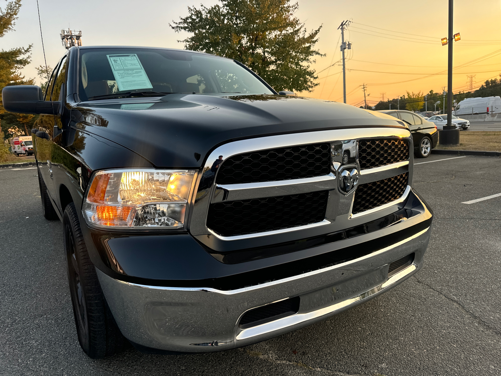 2022 Ram 1500 Classic Crew Cab SLT Pickup 4D 5 1/2 ft 14