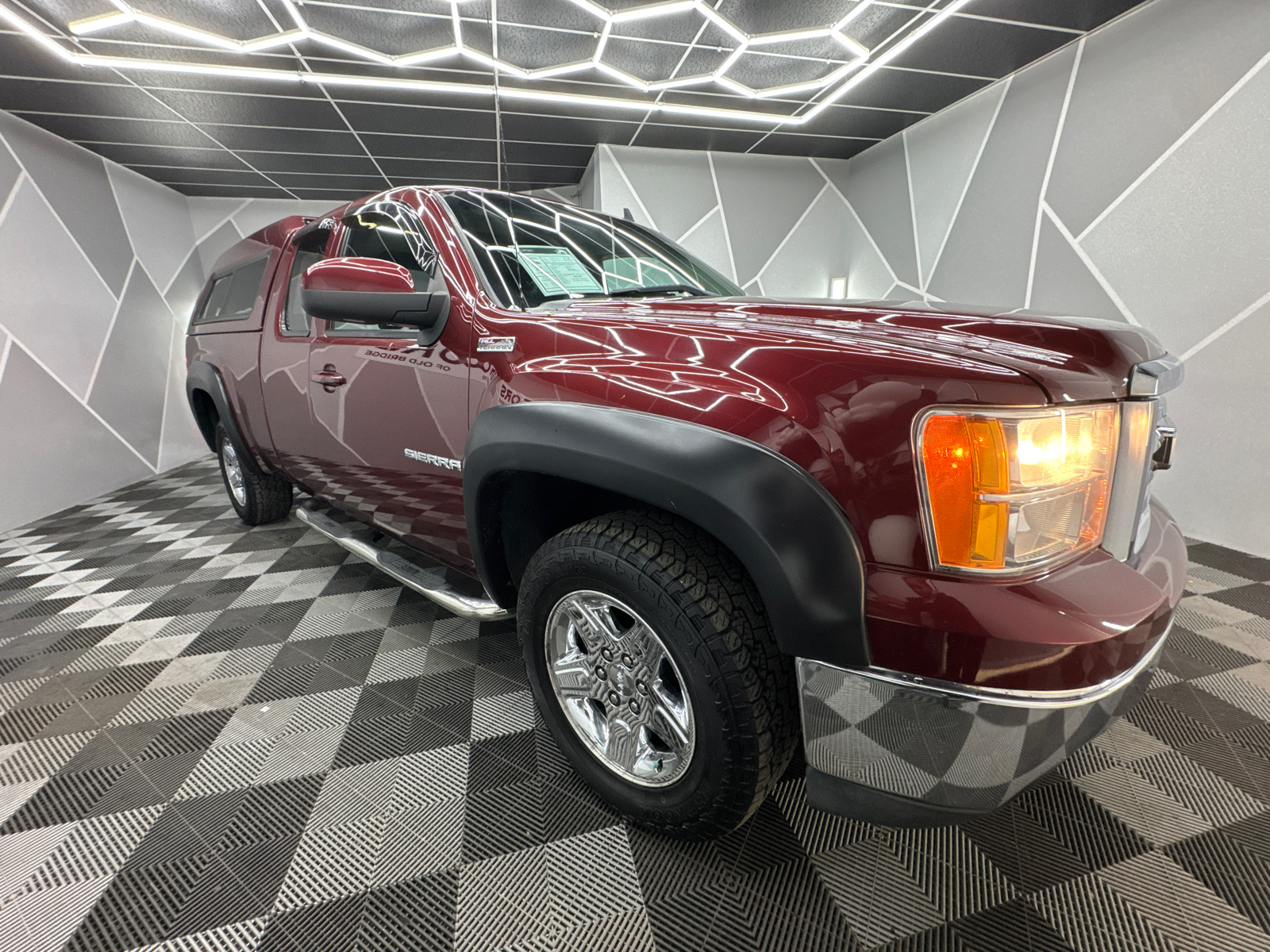 2013 GMC Sierra 1500 Extended Cab SLT Pickup 4D 6 1/2 ft 12