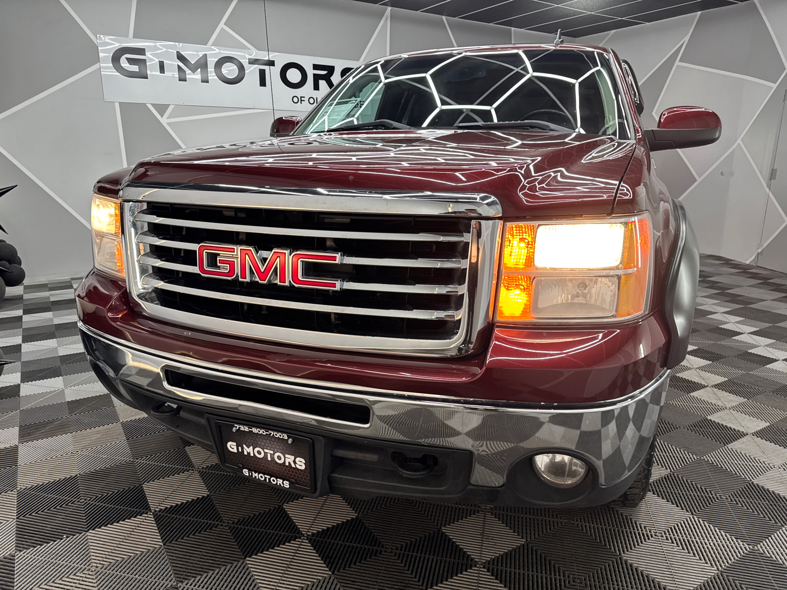 2013 GMC Sierra 1500 Extended Cab SLT Pickup 4D 6 1/2 ft 16