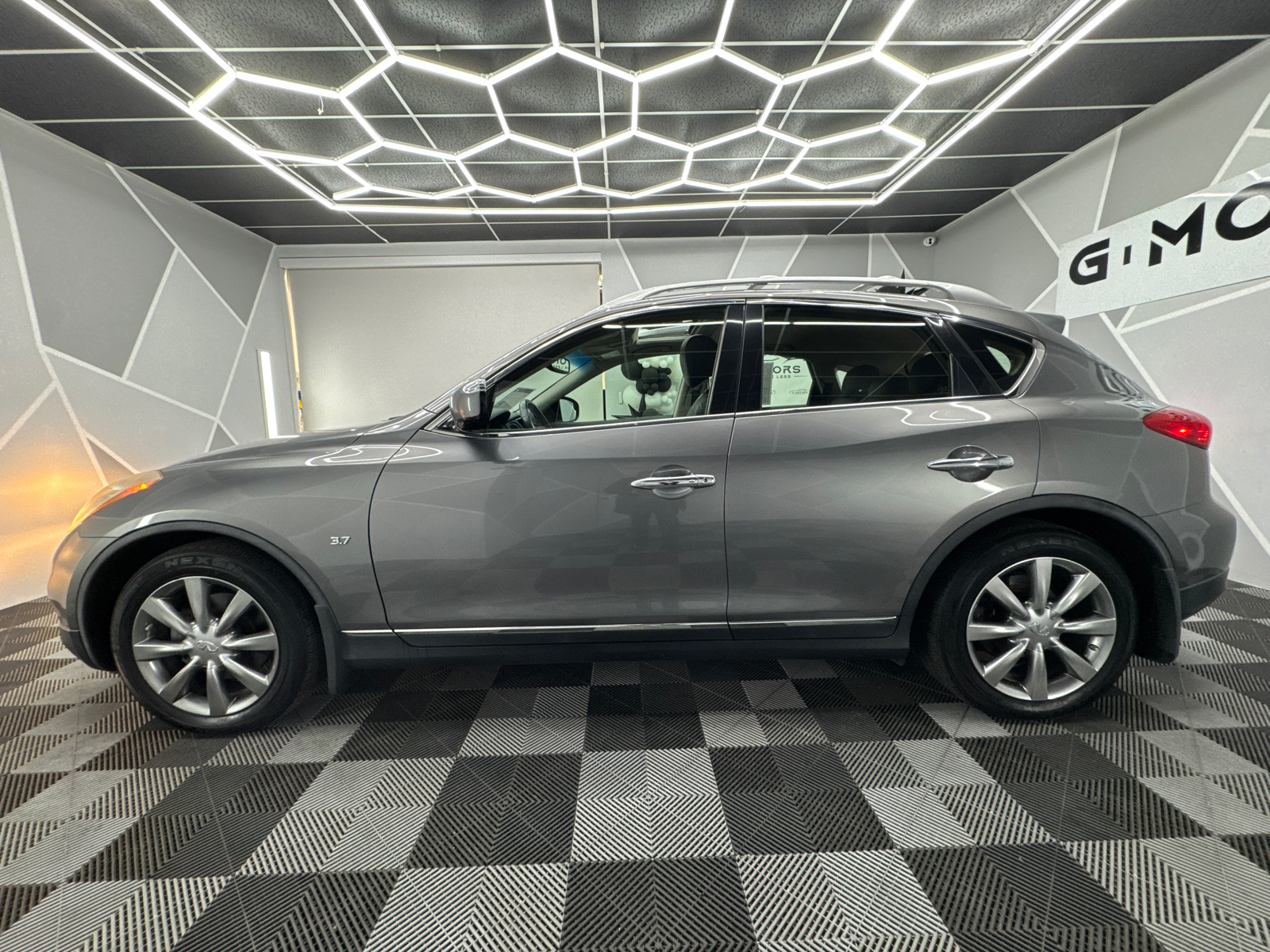 2014 INFINITI QX50 Sport Utility 4D 3