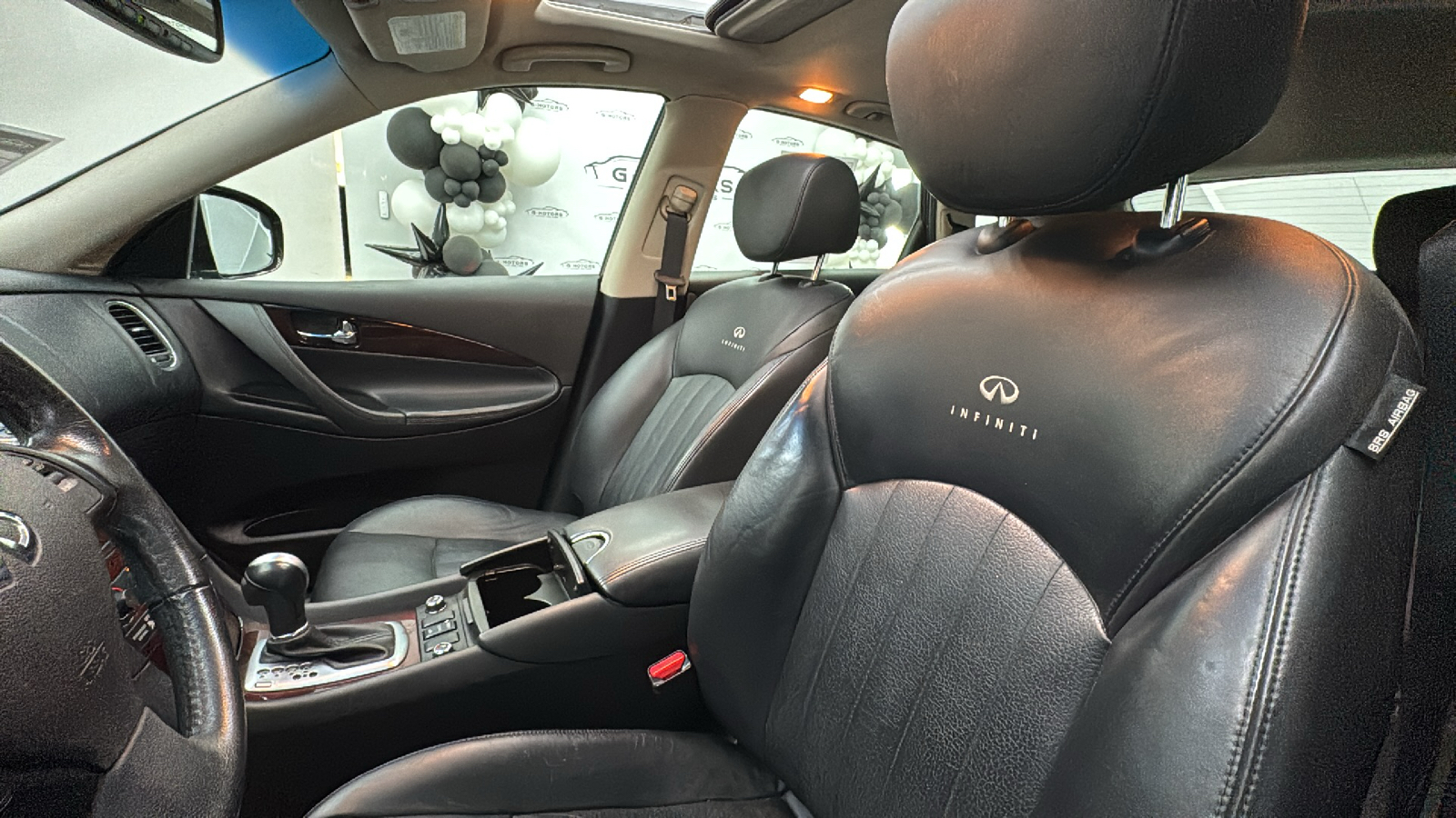 2014 INFINITI QX50 Sport Utility 4D 37