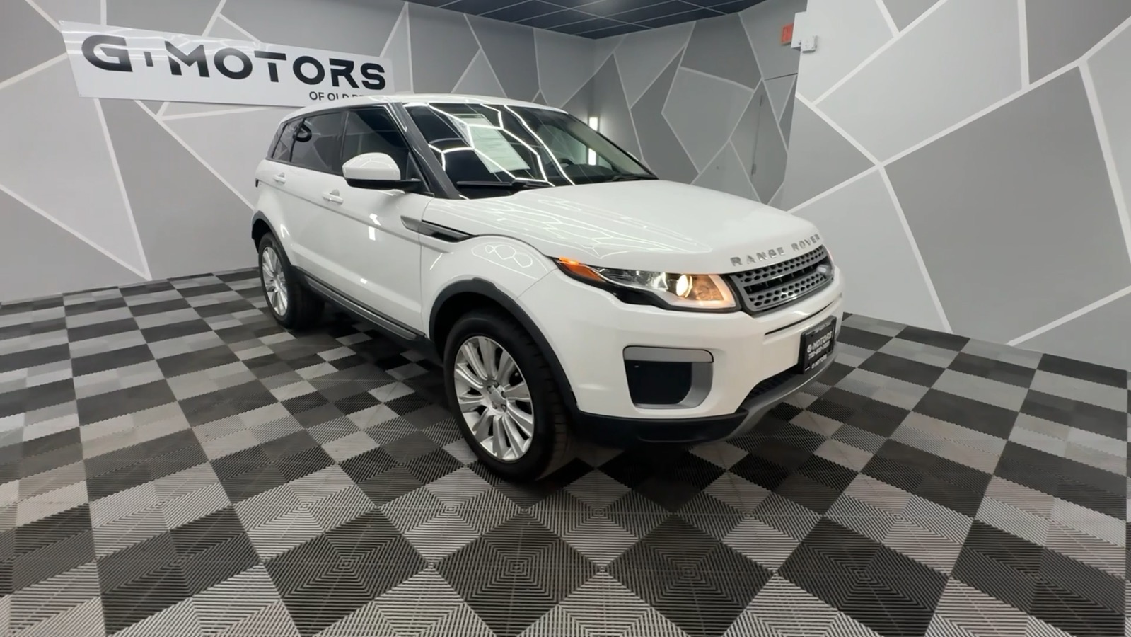 2017 Land Rover Range Rover Evoque SE Sport Utility 4D 11