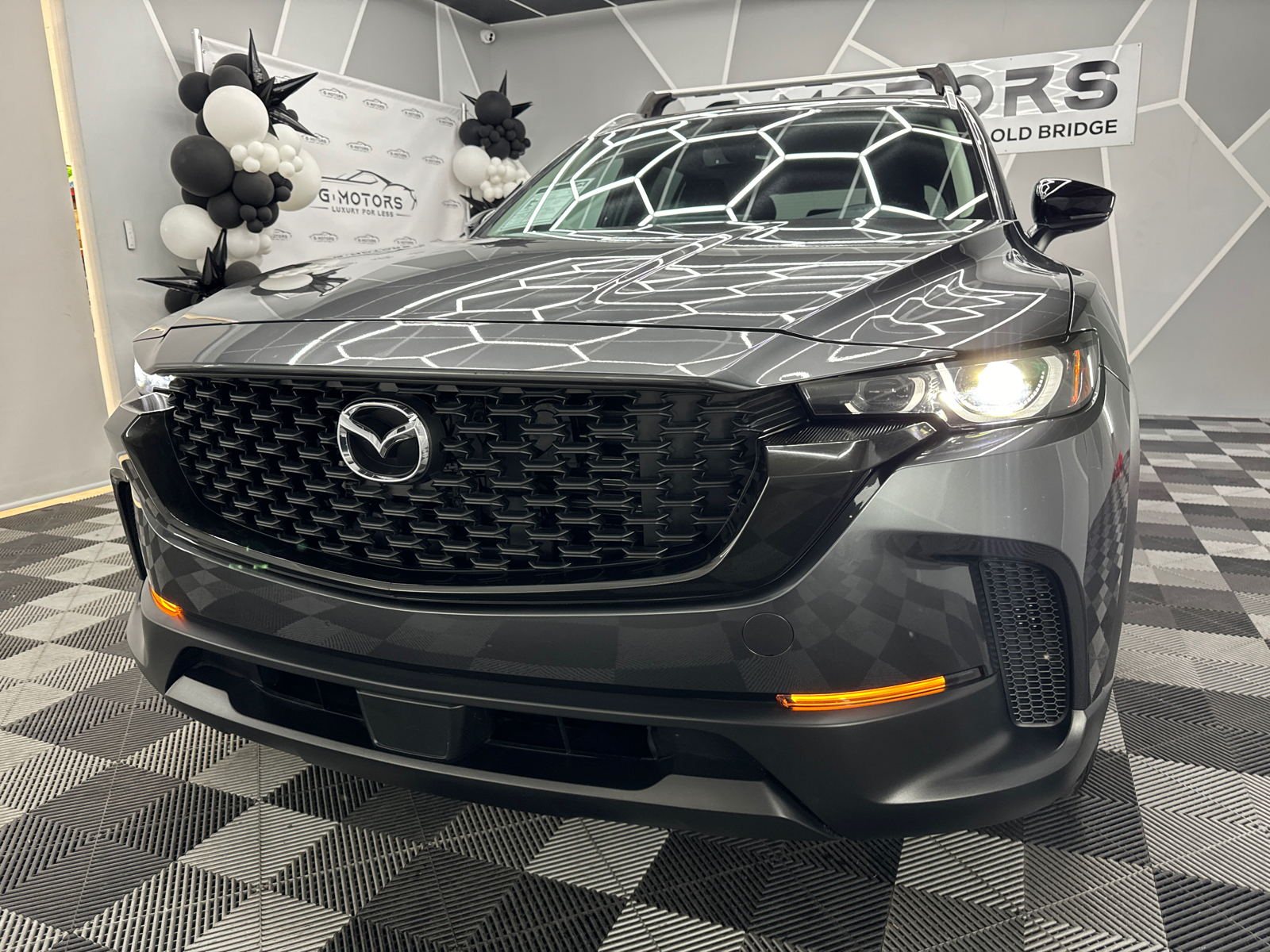 2024 MAZDA CX-50 2.5 S Preferred Sport Utility 4D 16