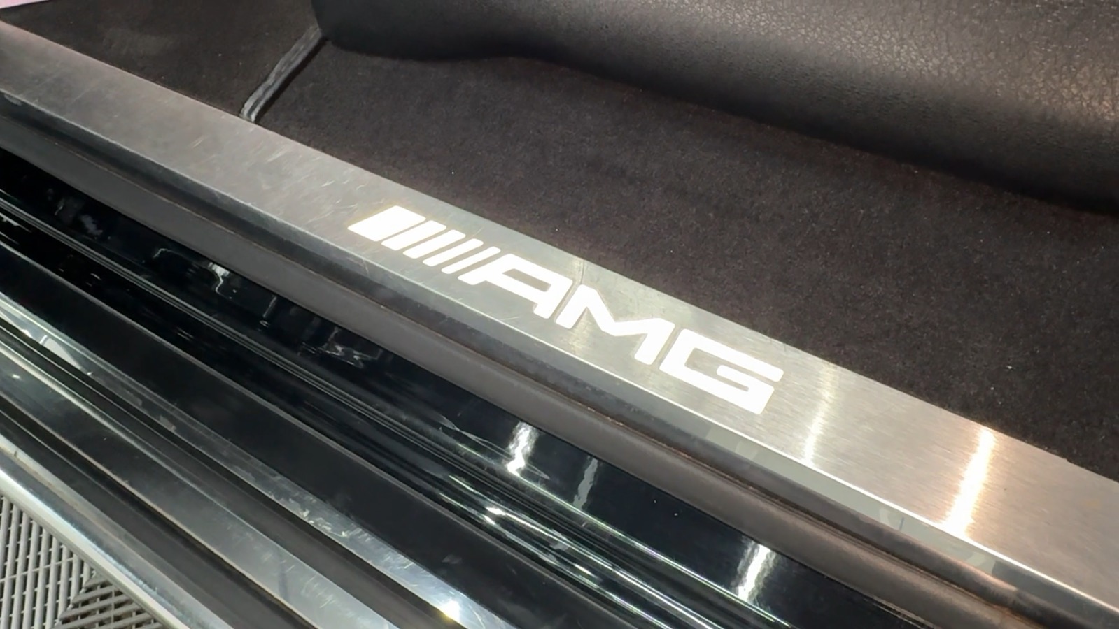 2014 Mercedes-Benz G-Class G 63 AMG 4MATIC Sport Utility 4D 55