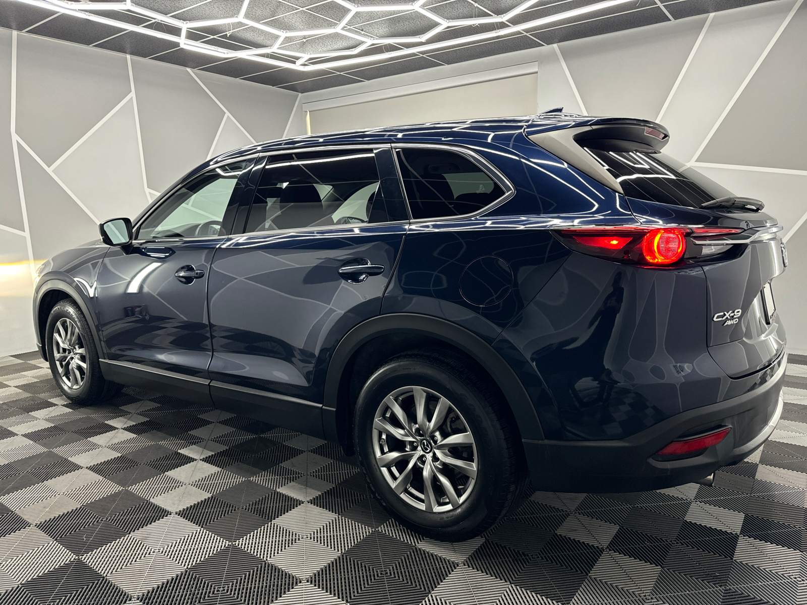 2018 MAZDA CX-9 Touring Sport Utility 4D 4