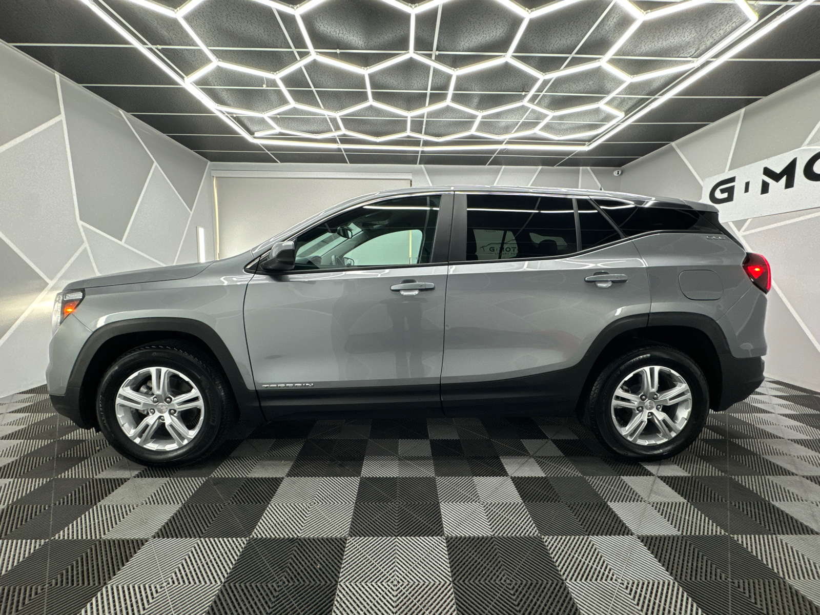 2024 GMC Terrain  3