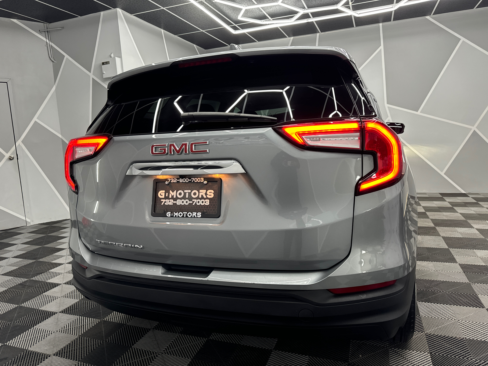 2024 GMC Terrain  8