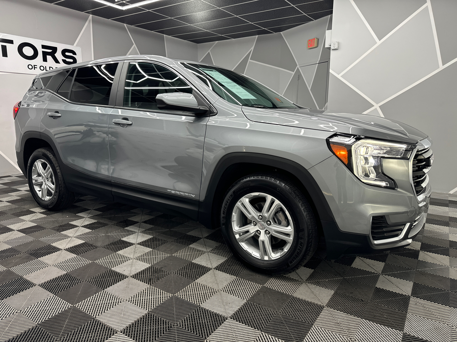 2024 GMC Terrain  12