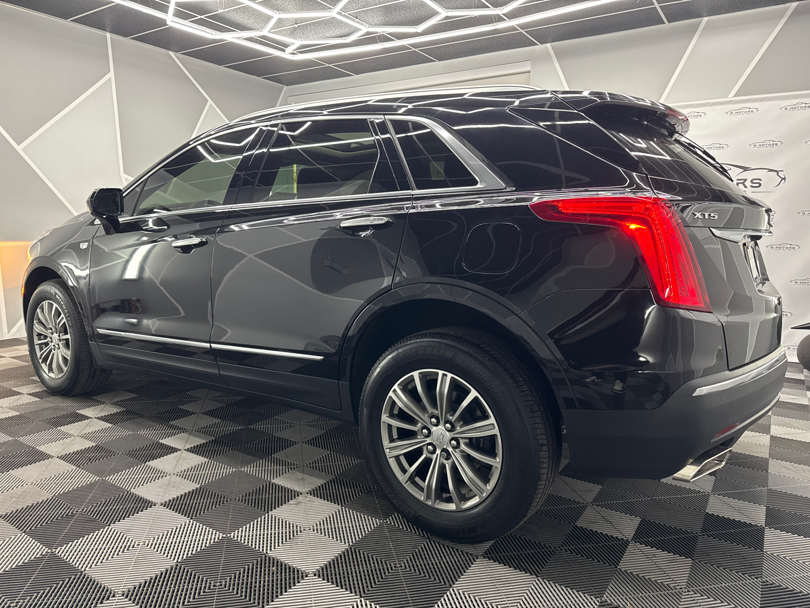 2019 Cadillac XT5 Luxury Sport Utility 4D 4