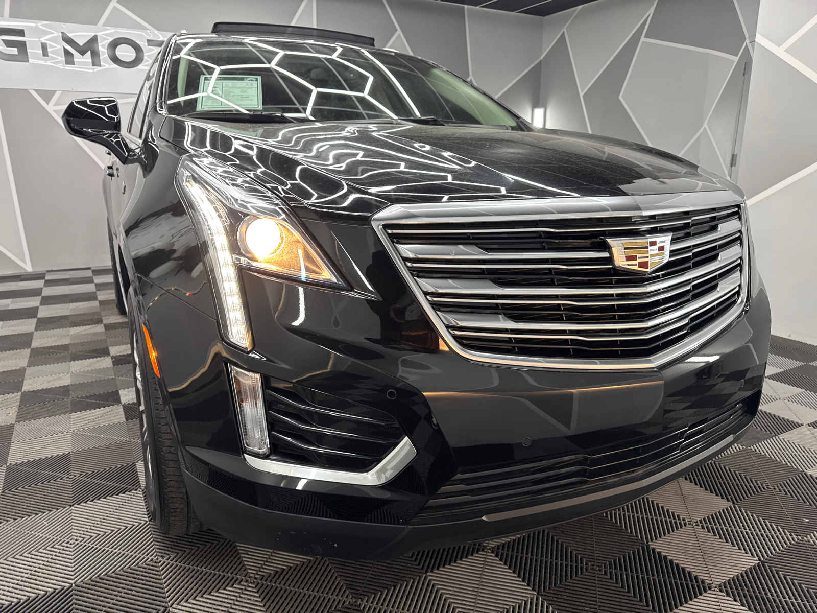 2019 Cadillac XT5 Luxury Sport Utility 4D 14