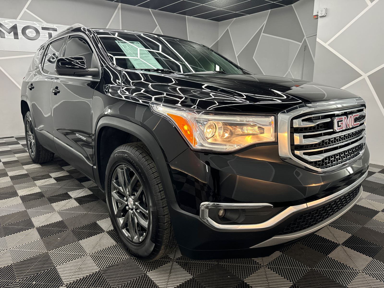 2019 GMC Acadia  13