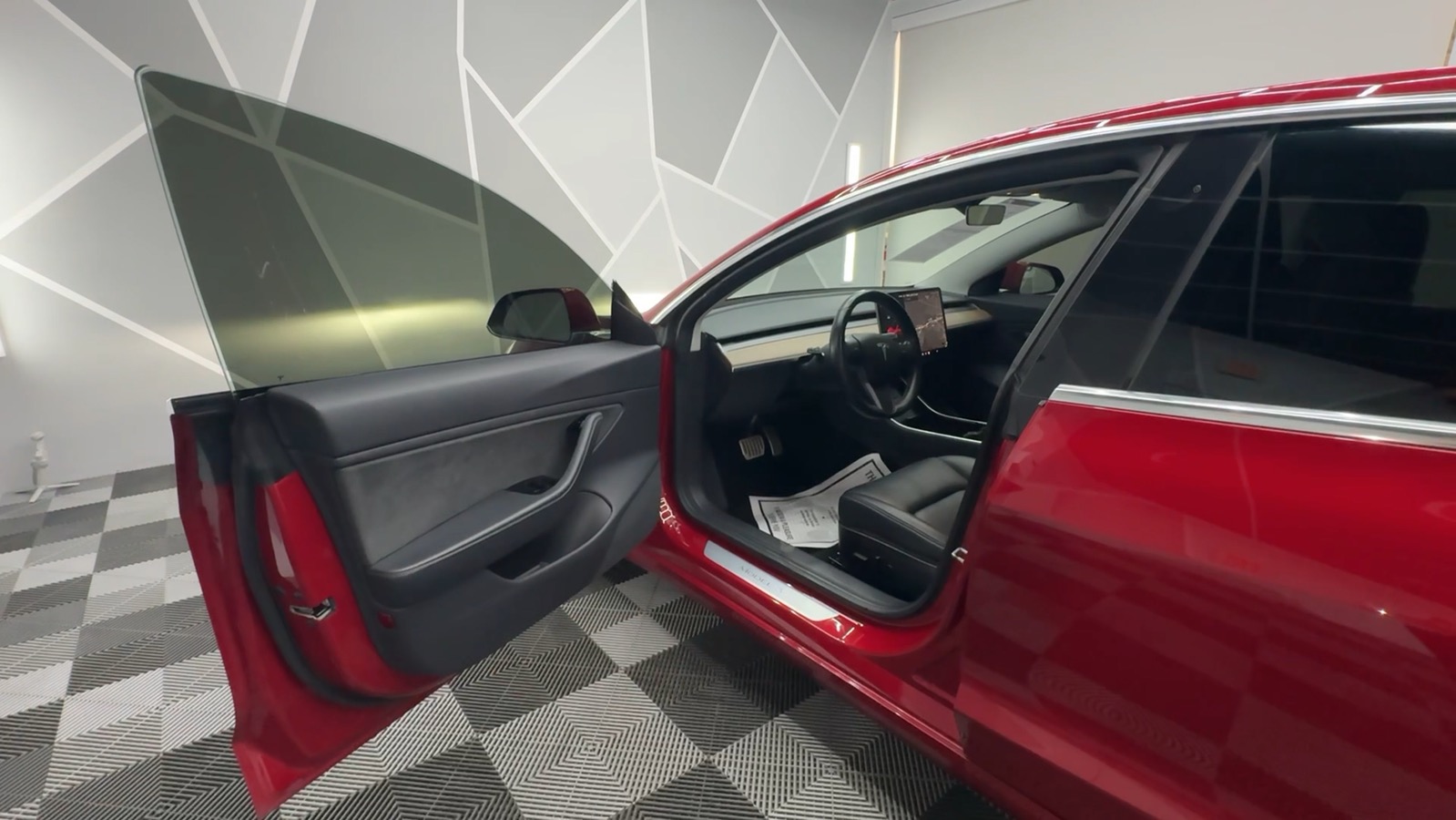 2019 Tesla Model 3 Long Range Sedan 4D 34