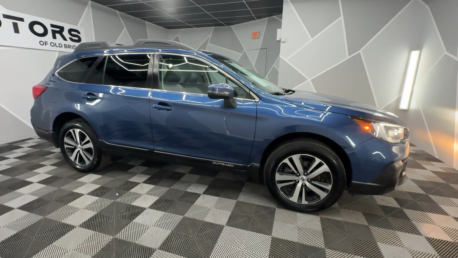 2019 Subaru Outback 3.6R Limited Wagon 4D 10