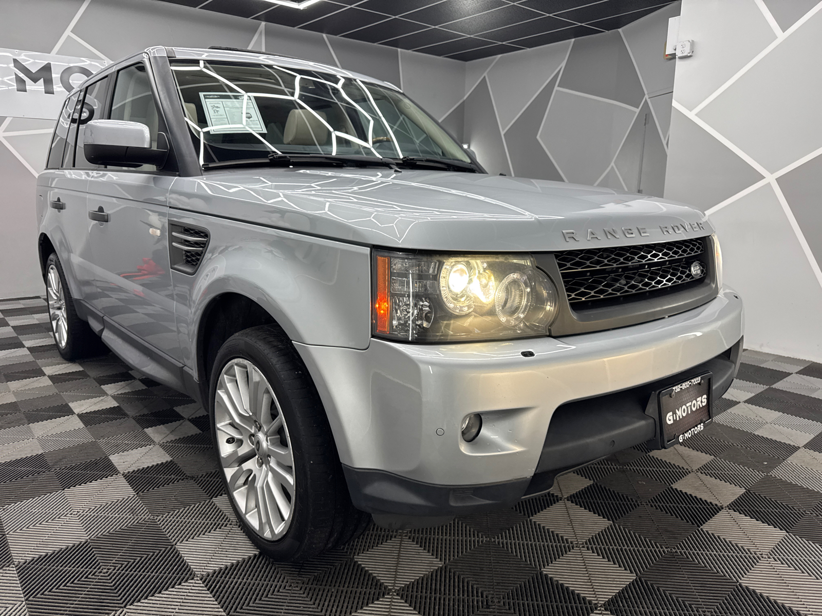 2010 Land Rover Range Rover Sport  13