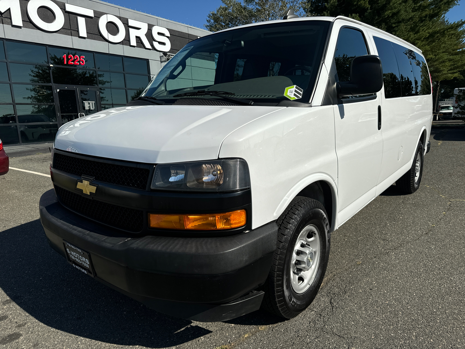 2020 Chevrolet Express 2500 Passenger LS Van 3D 1