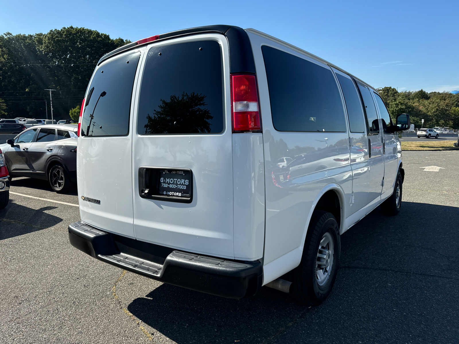 2020 Chevrolet Express 2500 Passenger LS Van 3D 9