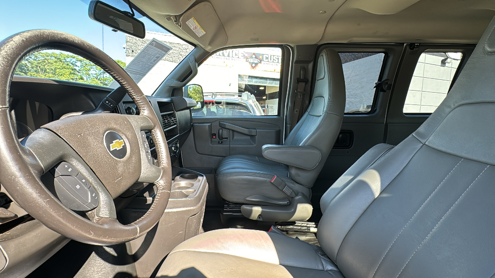 2020 Chevrolet Express 2500 Passenger LS Van 3D 34