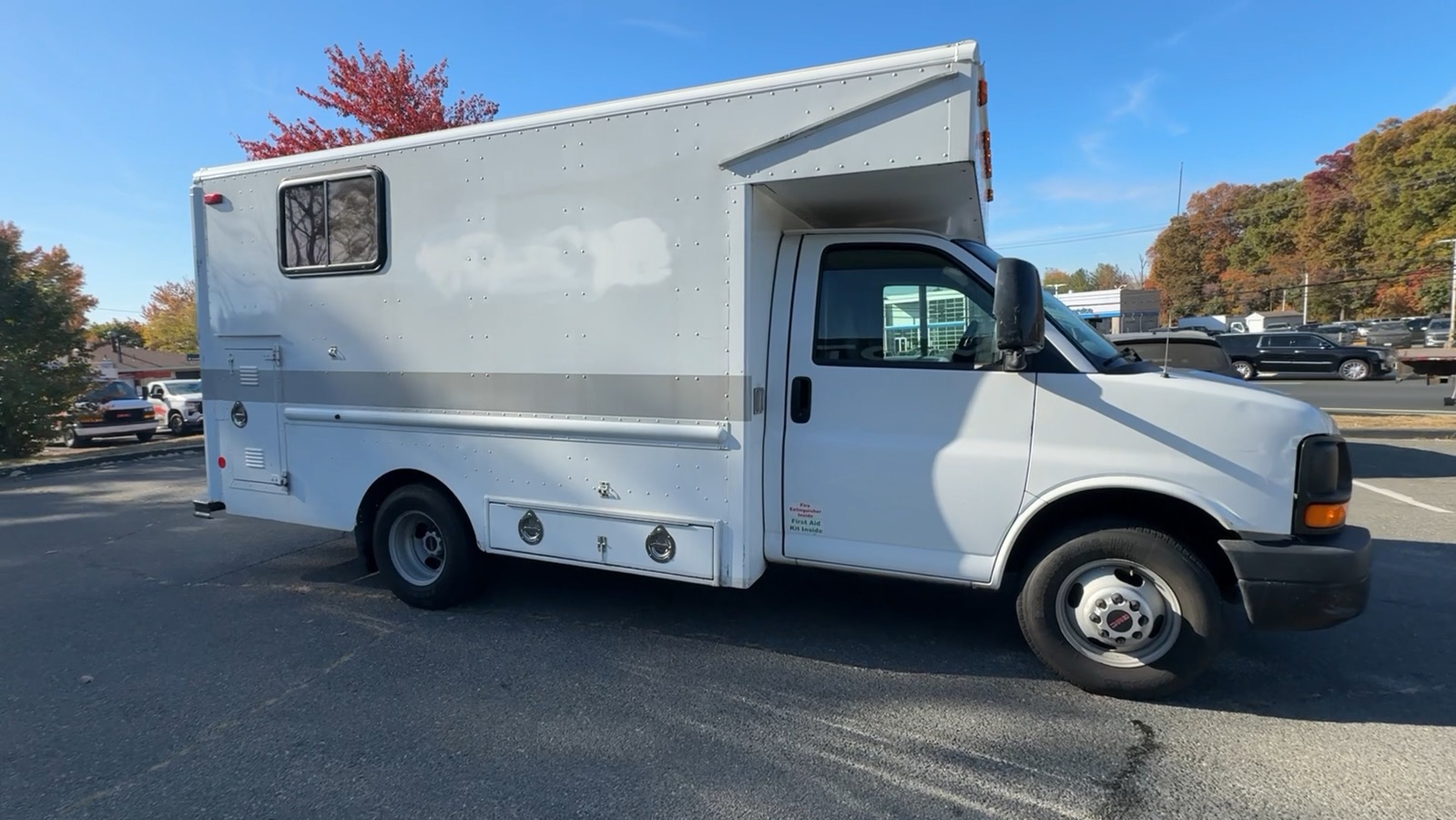 2008 GMC Savana Commercial Cutaway Cab-Chassis Van 2D 13