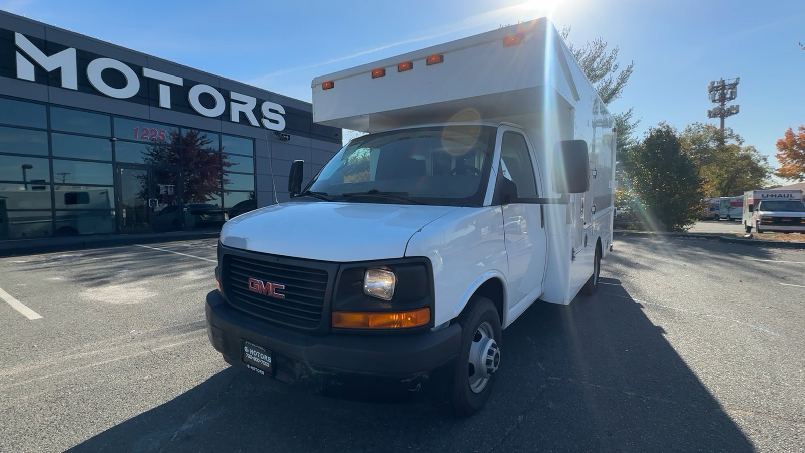 2008 GMC Savana Commercial Cutaway Cab-Chassis Van 2D 17