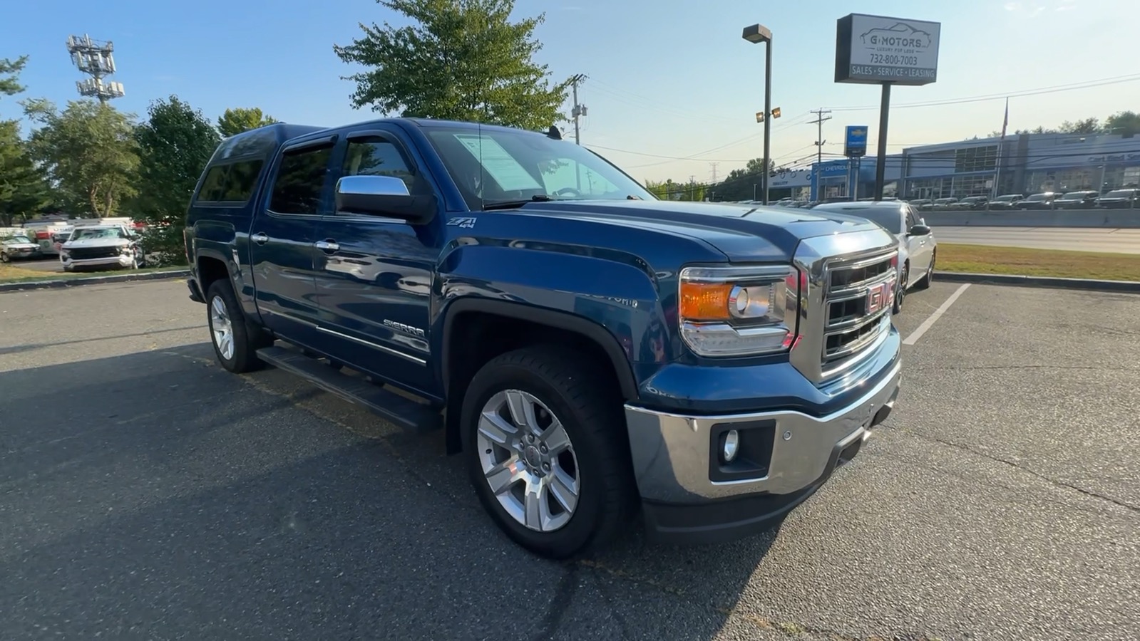 2015 GMC Sierra 1500 Crew Cab SLT Pickup 4D 6 1/2 ft 10