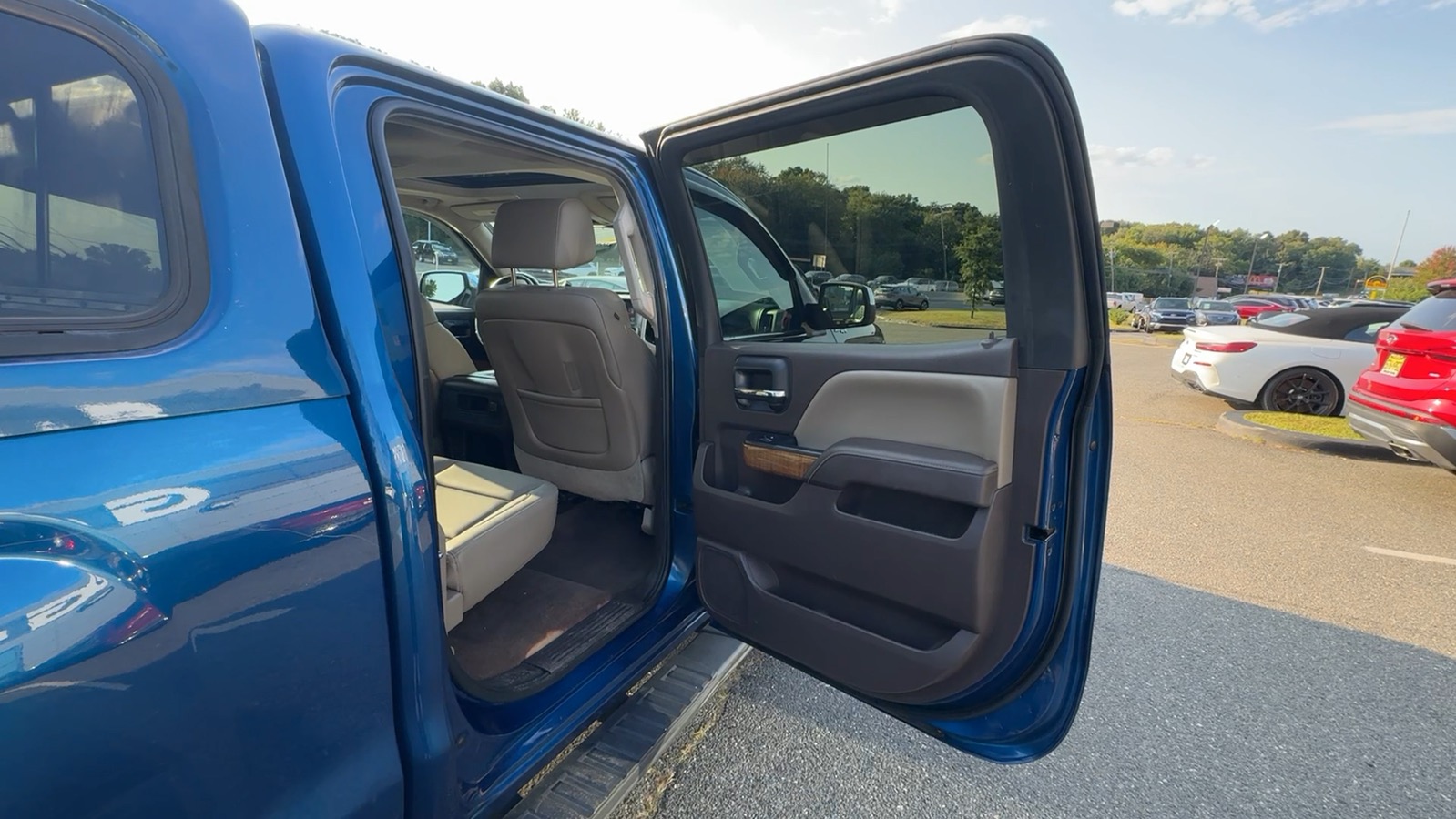 2015 GMC Sierra 1500 Crew Cab SLT Pickup 4D 6 1/2 ft 19