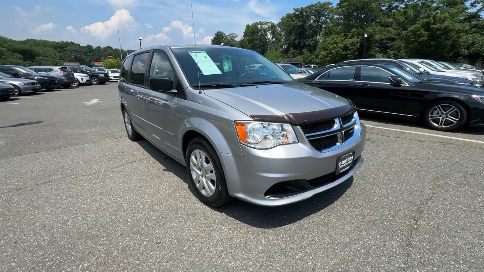 2014 Dodge Grand Caravan Passenger SE Minivan 4D 16