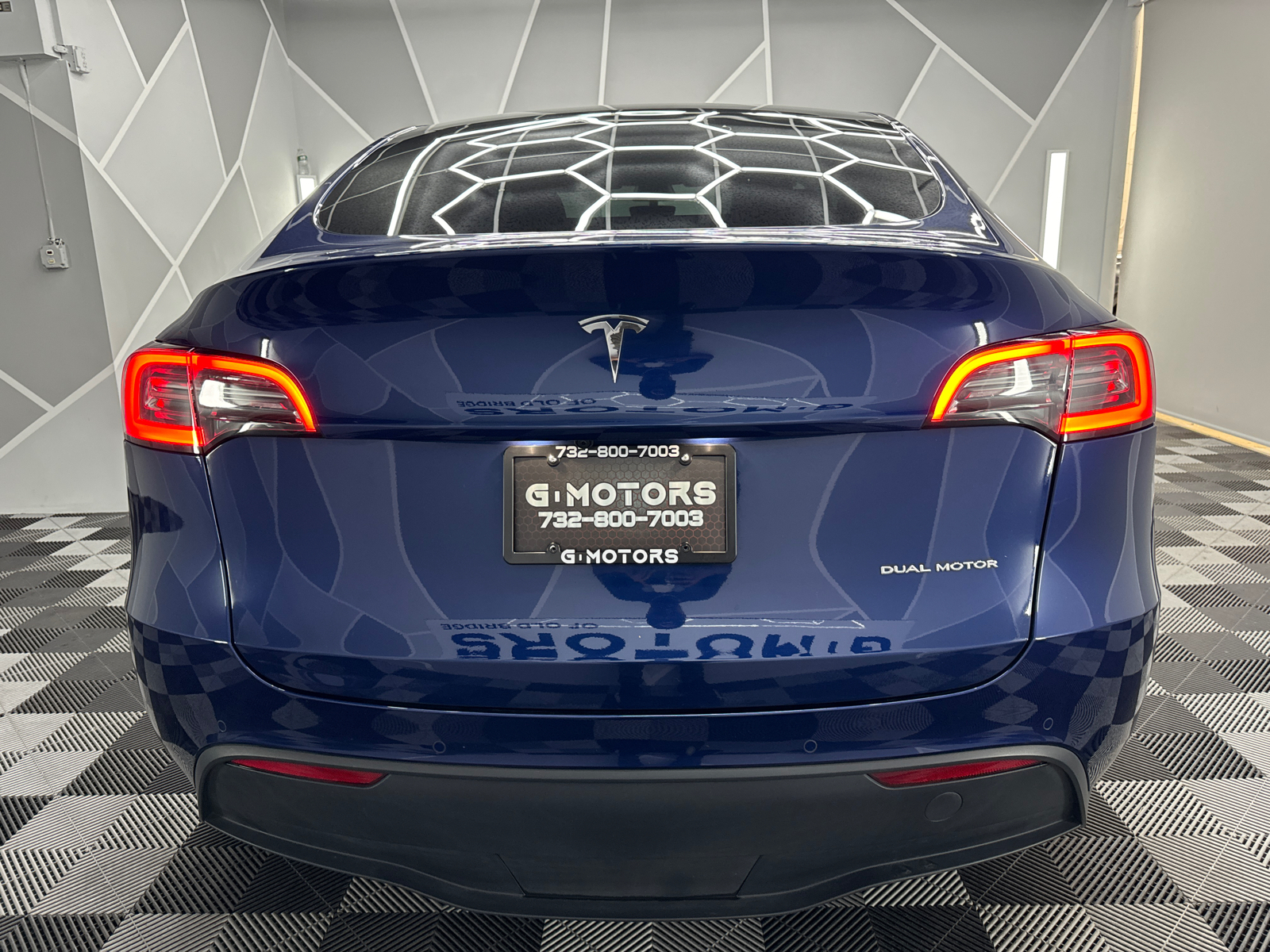 2021 Tesla Model Y  7