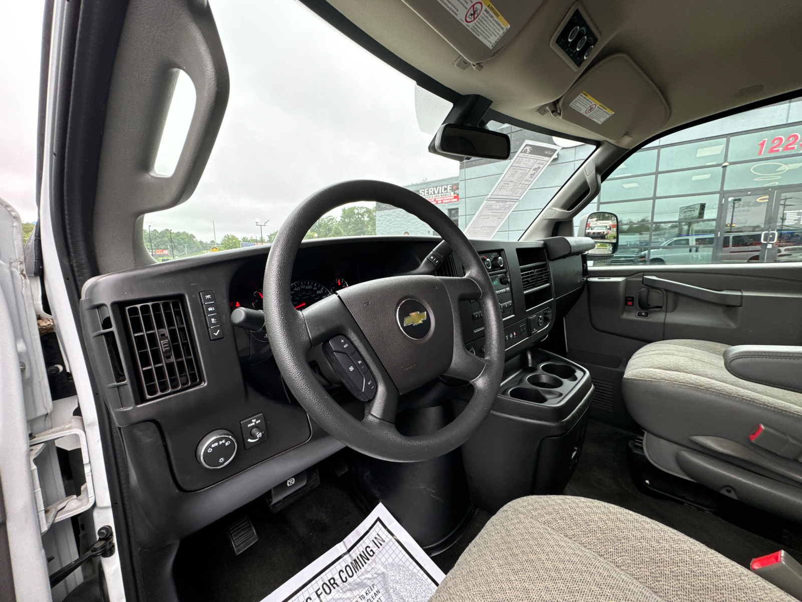 2019 Chevrolet Express 3500 Passenger LT Extended Van 3D 38