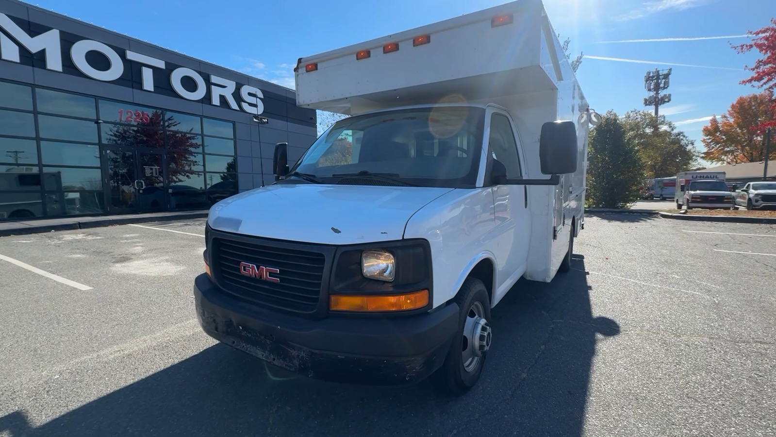 2007 GMC Savana Cutaway Cutaway Van 2D 17