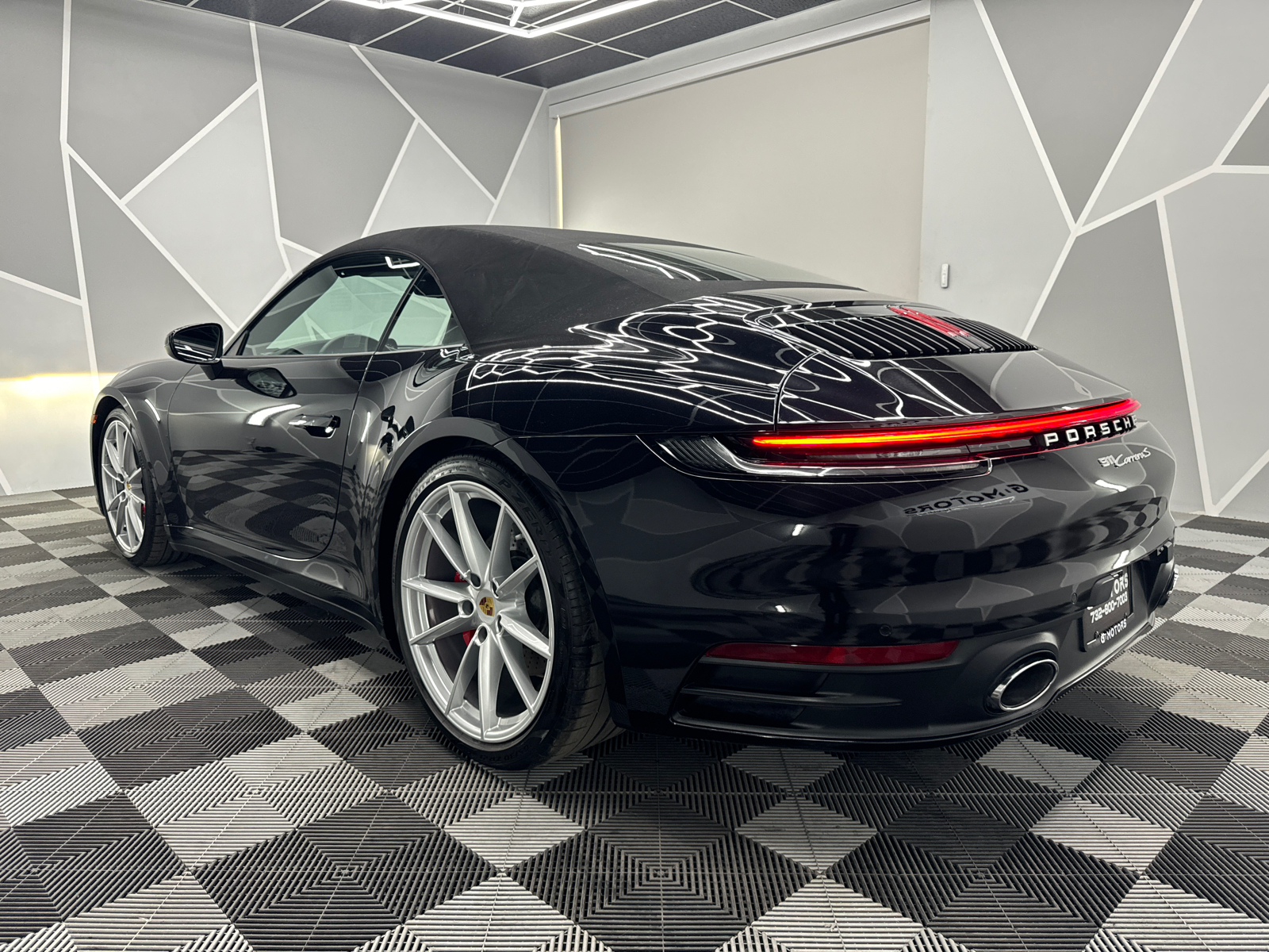 2022 Porsche 911 Carrera S Cabriolet 2D 3