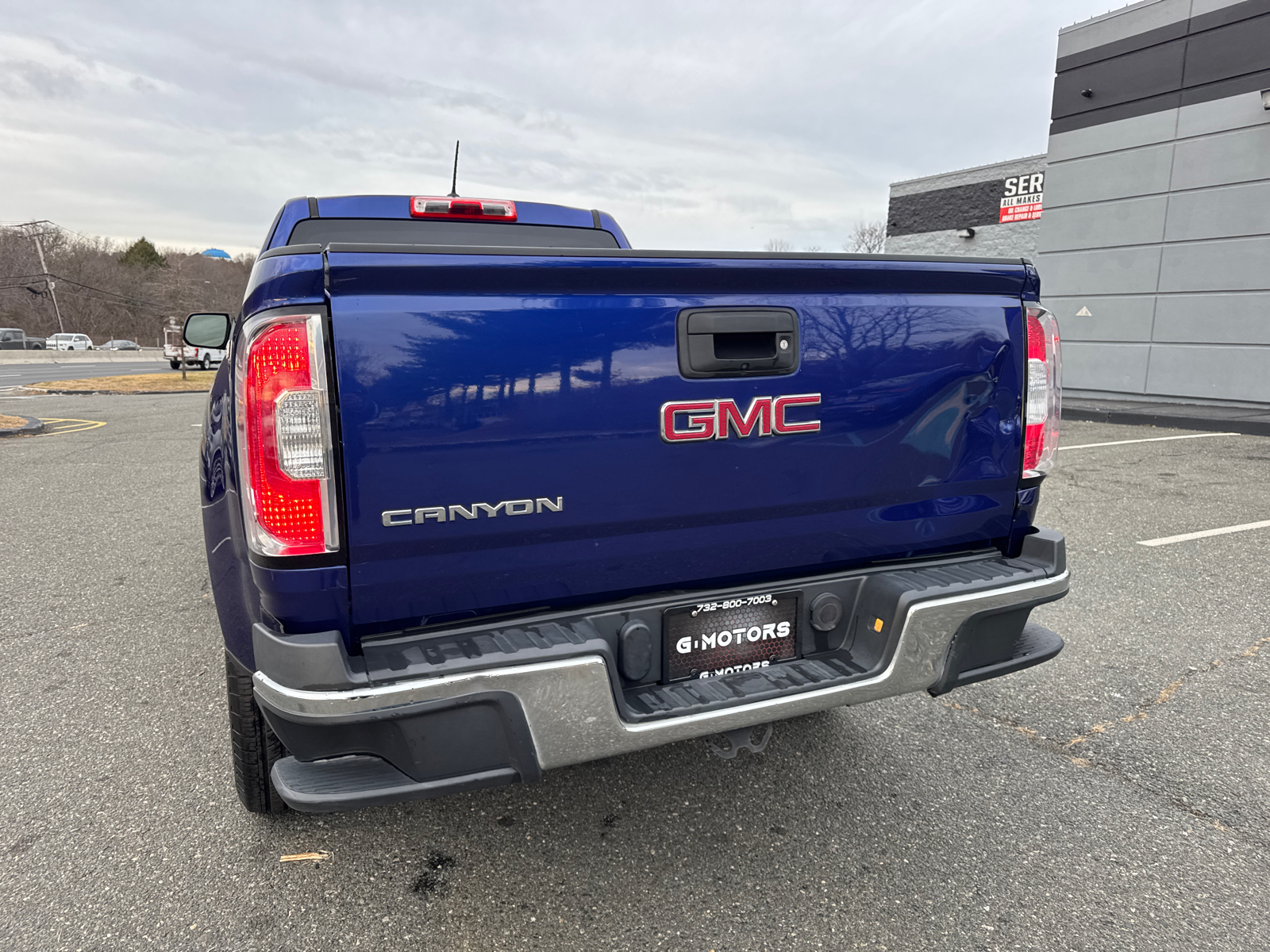 2017 GMC Canyon Extended Cab Pickup 2D 6 ft 6