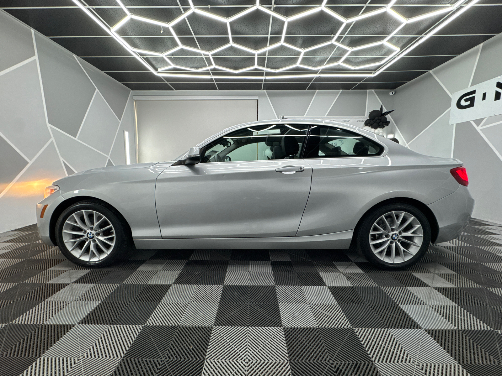 2015 BMW 2 Series 228i Coupe 2D 3