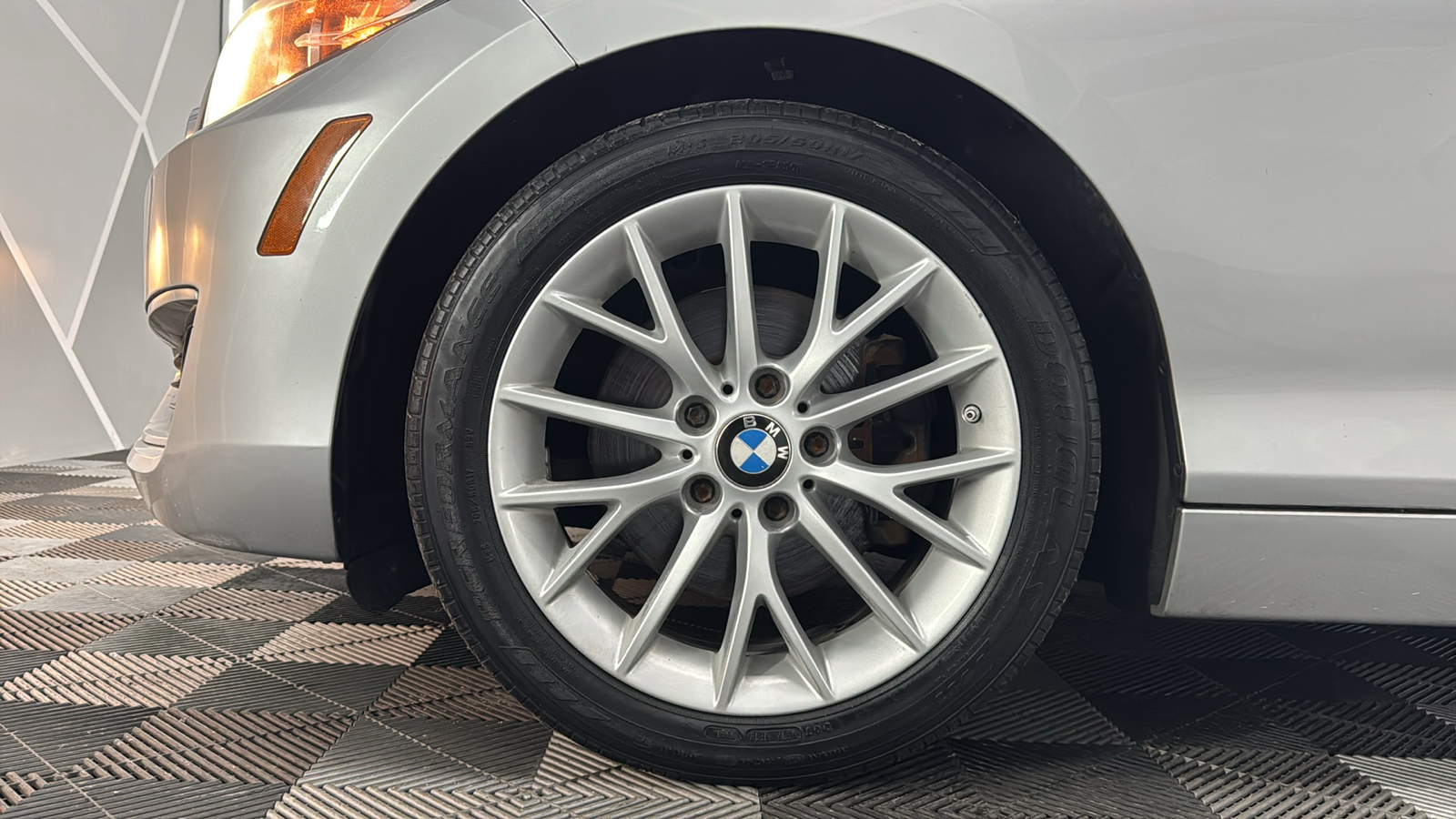 2015 BMW 2 Series 228i Coupe 2D 18