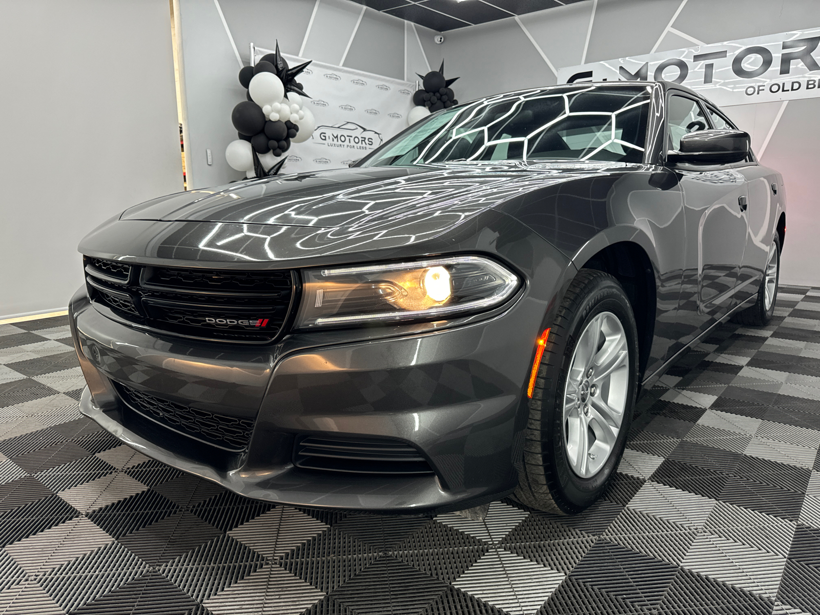 2022 Dodge Charger SXT Sedan 4D 1