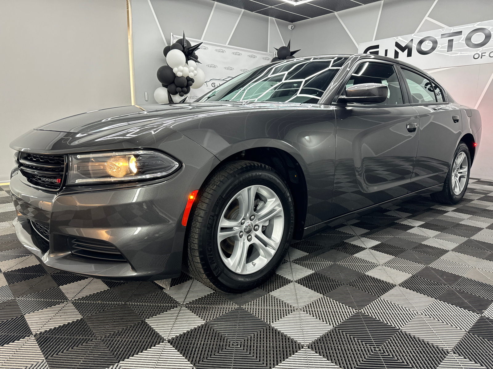 2022 Dodge Charger SXT Sedan 4D 2