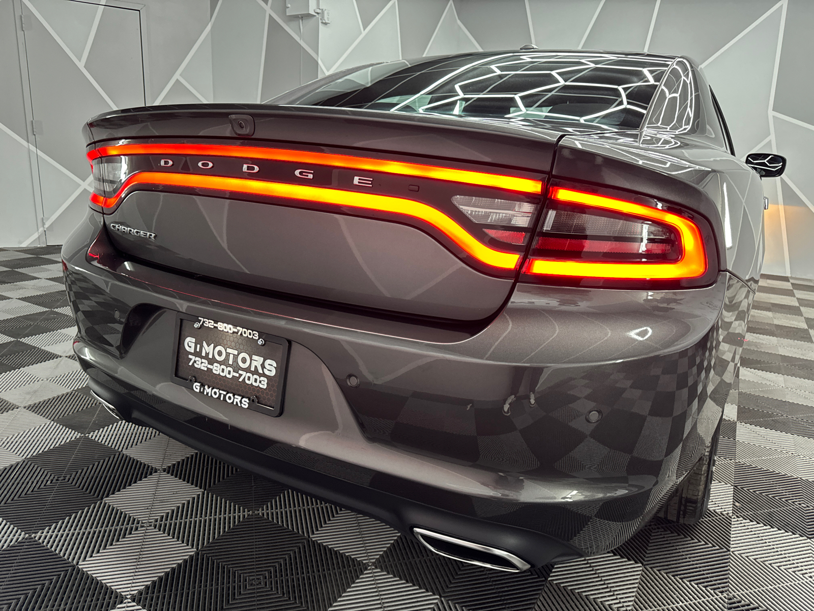 2022 Dodge Charger SXT Sedan 4D 8