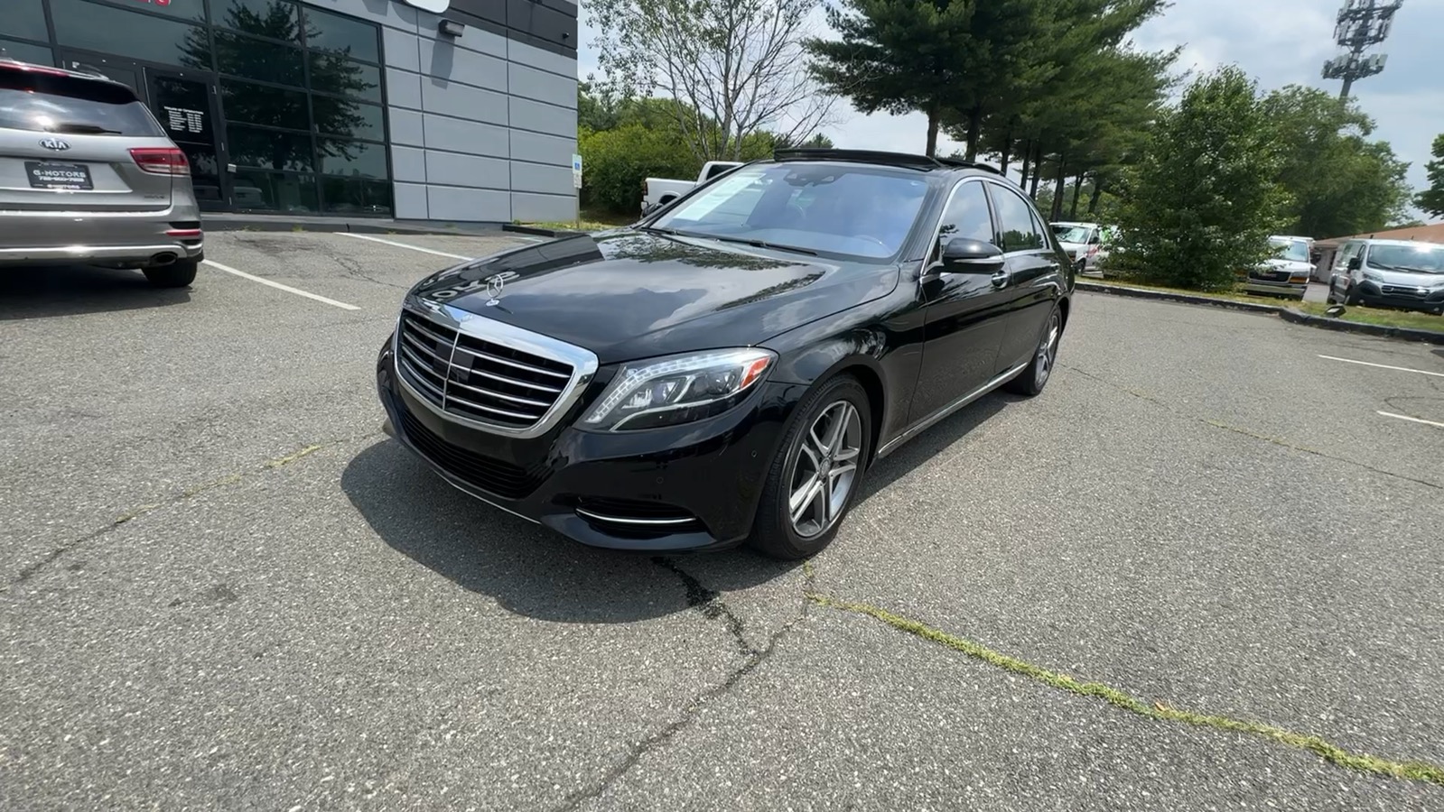 2016 Mercedes-Benz S-Class S 550 4MATIC Sedan 4D 1