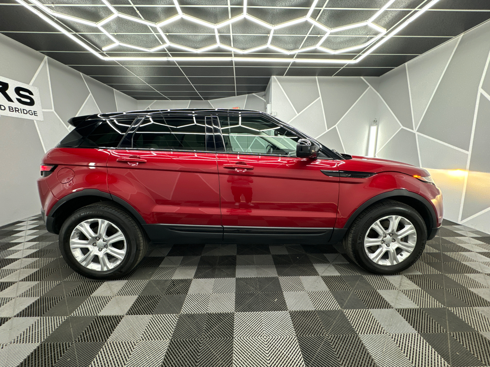 2018 Land Rover Range Rover Evoque  11