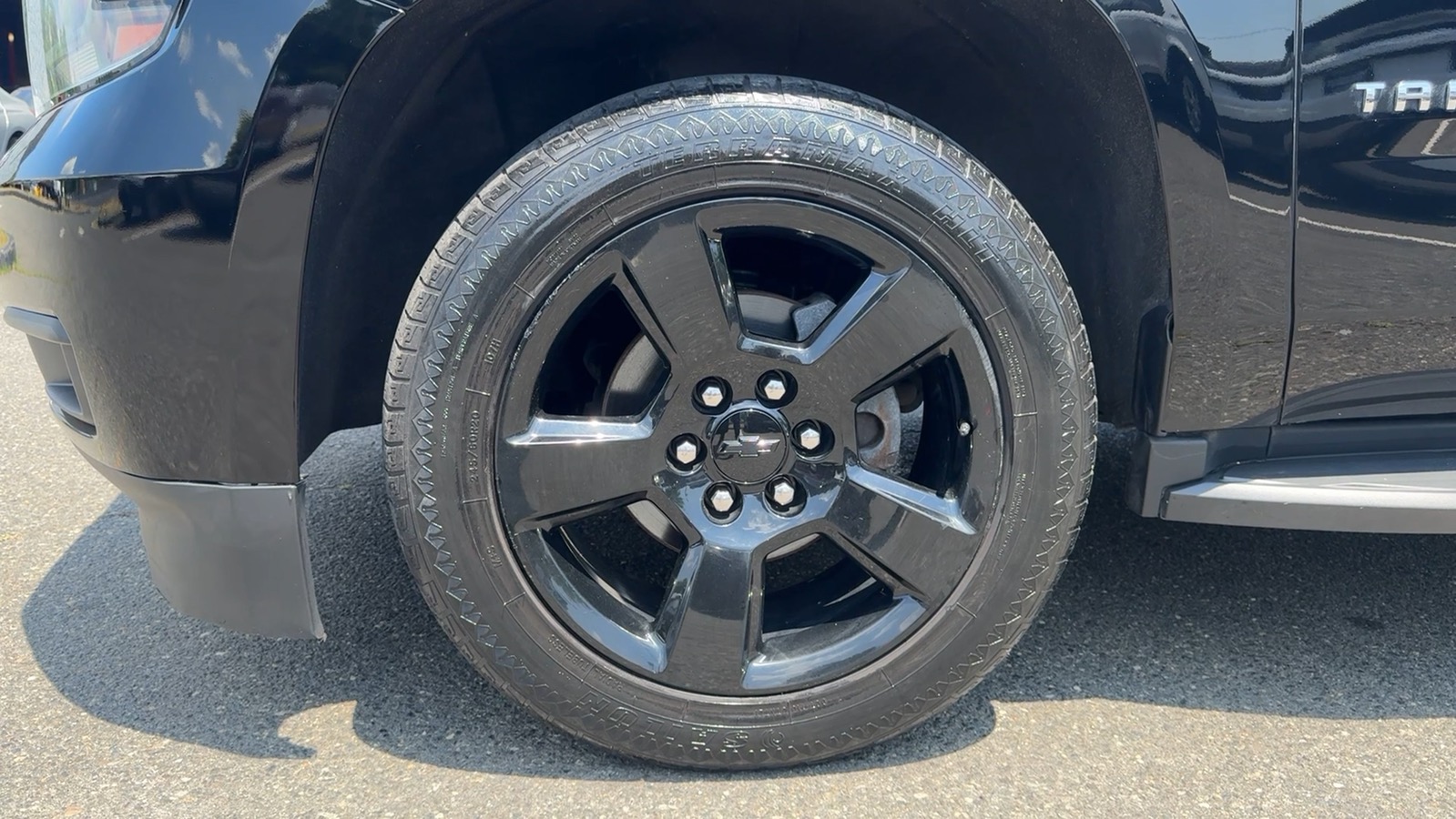 2018 Chevrolet Tahoe LT Sport Utility 4D 13