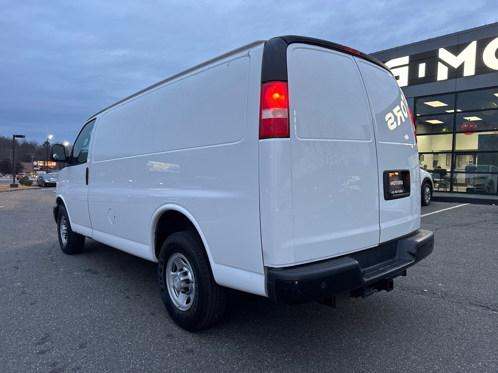 2017 Chevrolet Express 2500 Cargo Van 3D 5