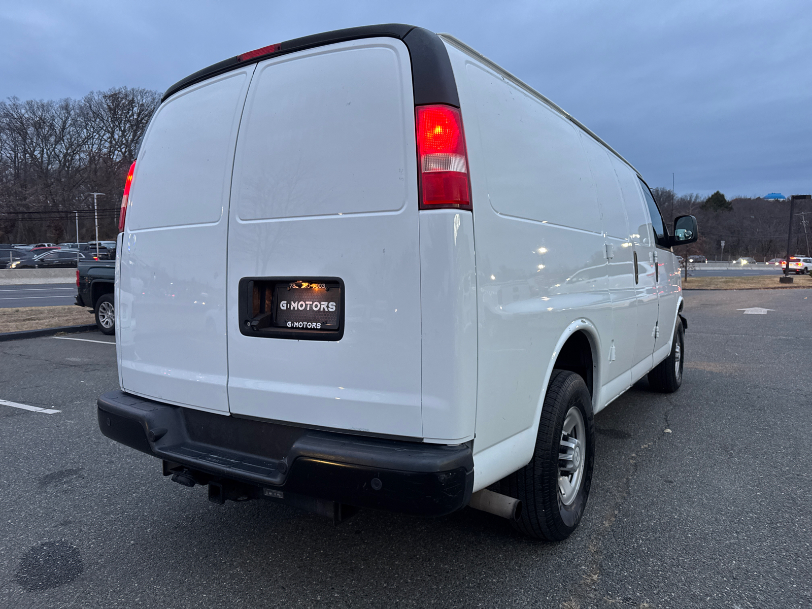 2017 Chevrolet Express 2500 Cargo Van 3D 9