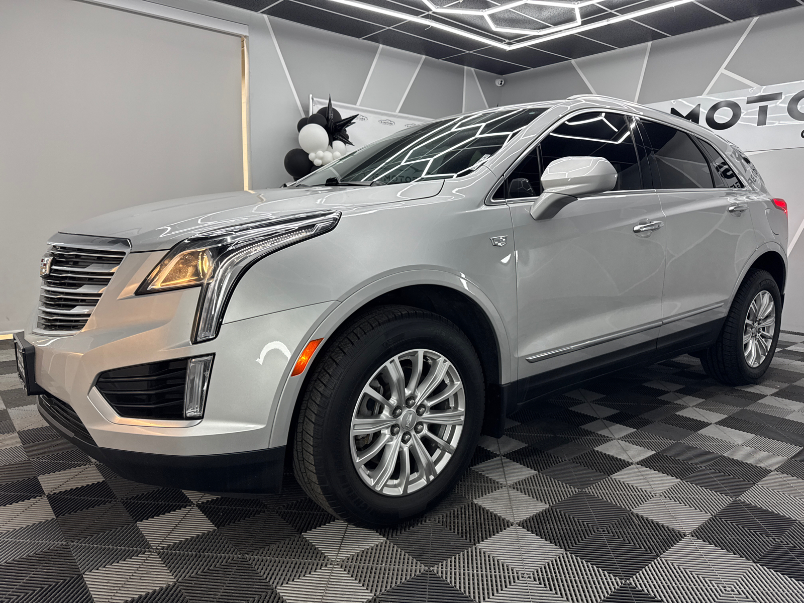 2017 Cadillac XT5 Sport Utility 4D 2