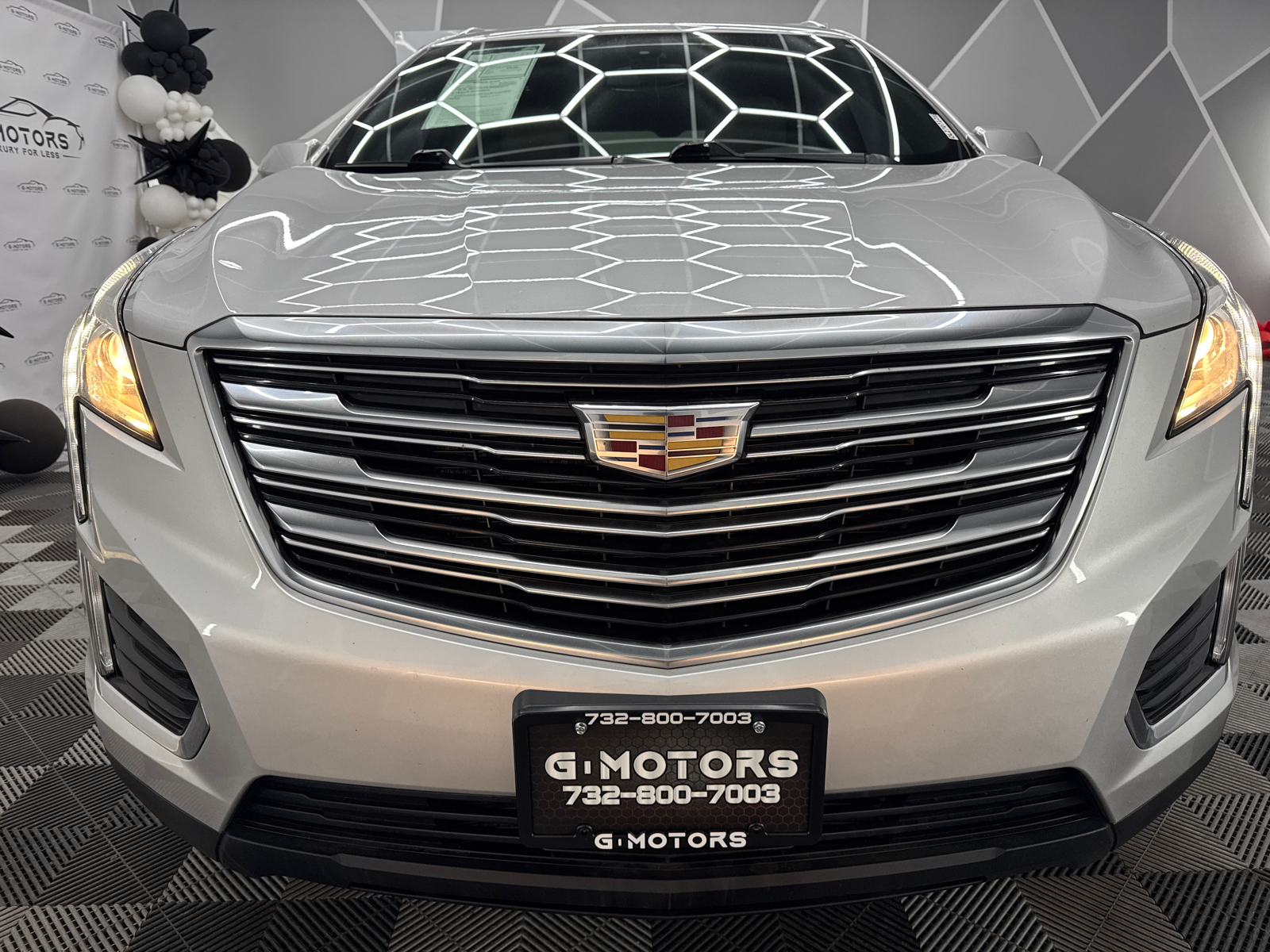 2017 Cadillac XT5 Sport Utility 4D 15