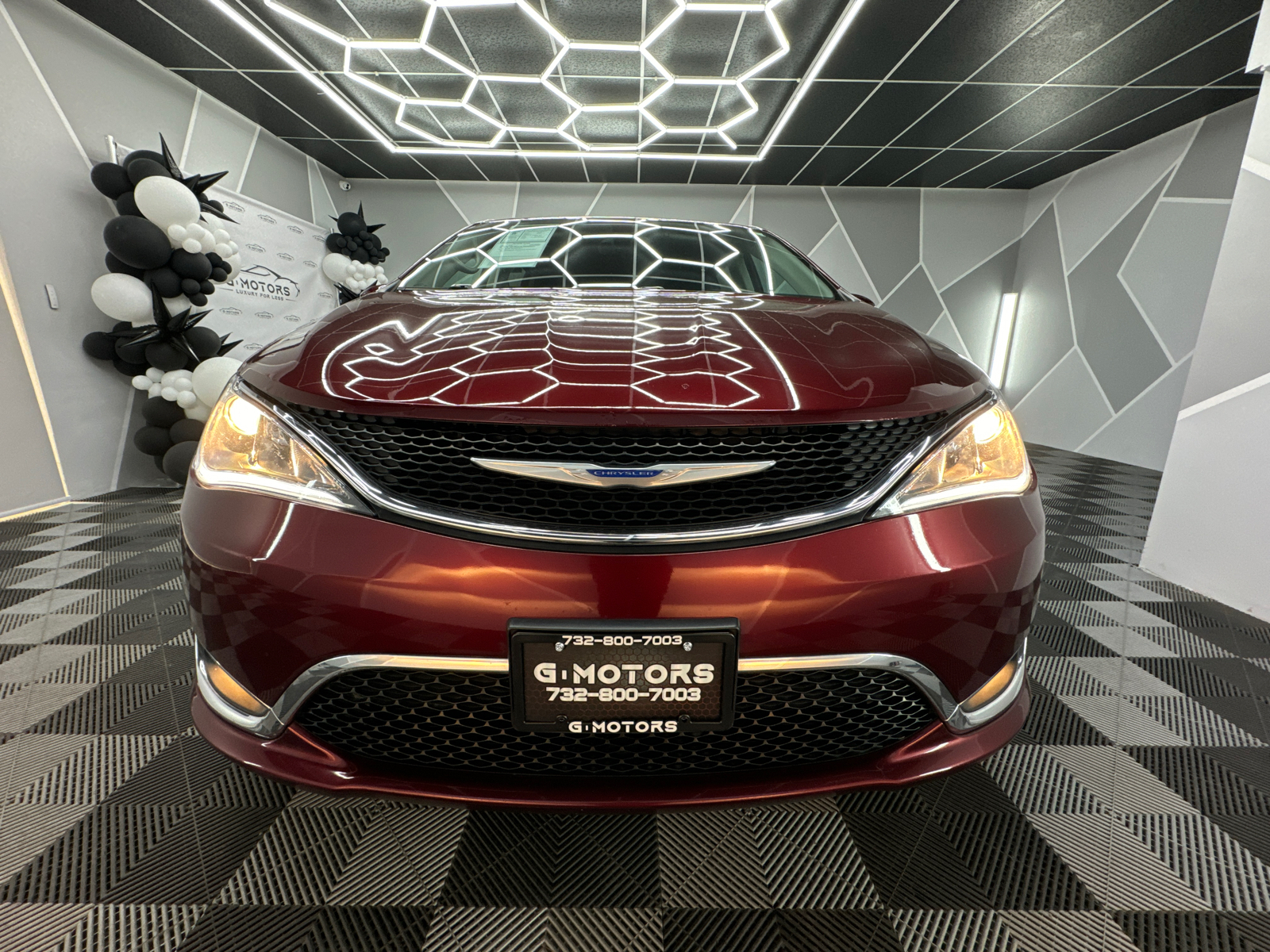 2018 Chrysler Pacifica Touring Plus Minivan 4D 15