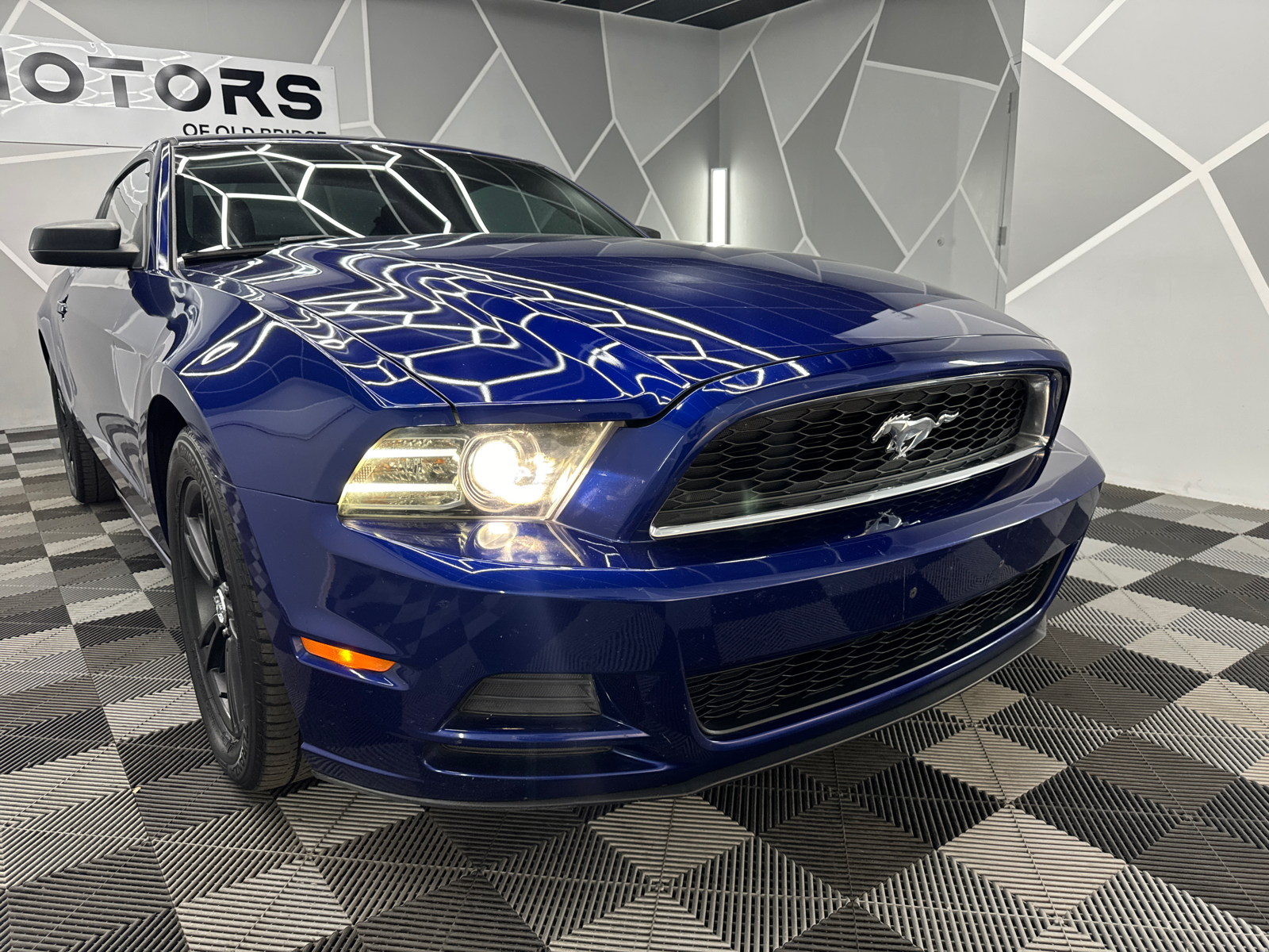 2014 Ford Mustang  14