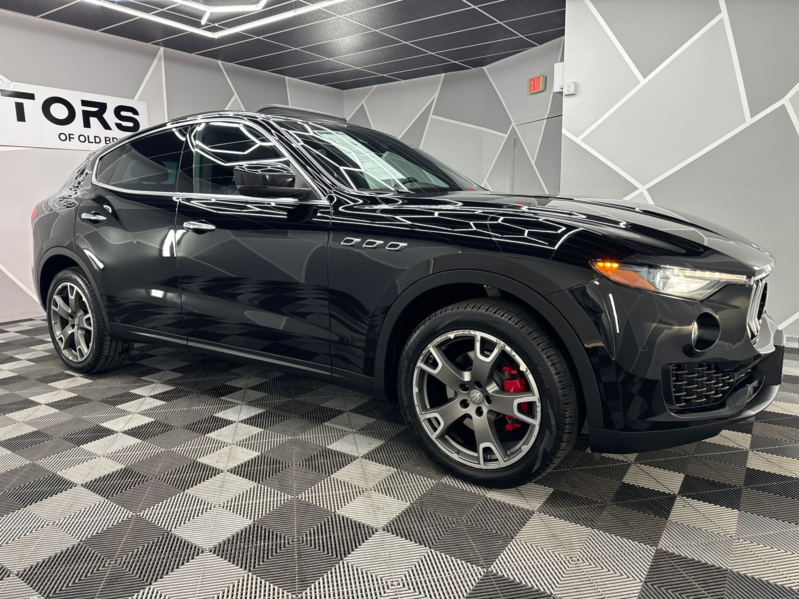 2018 Maserati Levante Sport Utility 4D 12